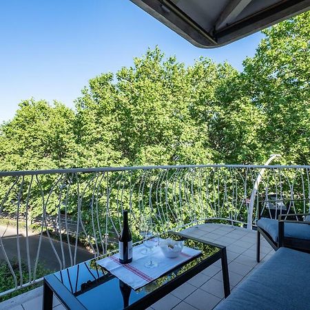 Your Trastevere Balcony ローマ エクステリア 写真